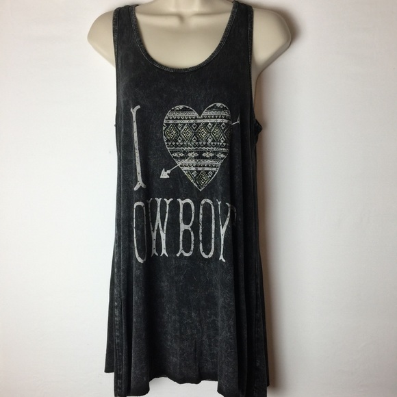 T Party - Embellished Tee - I Love Cowboys A036 - Picture 1 of 8